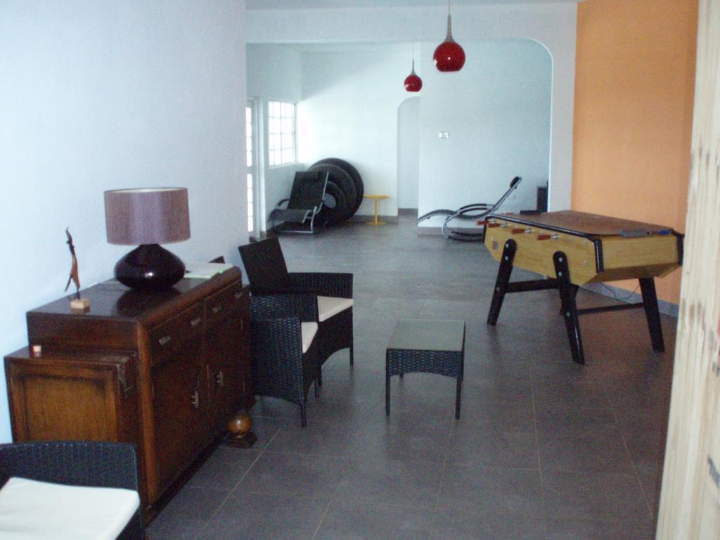 Big Red'S Hotel Bull Savanna Екстериор снимка